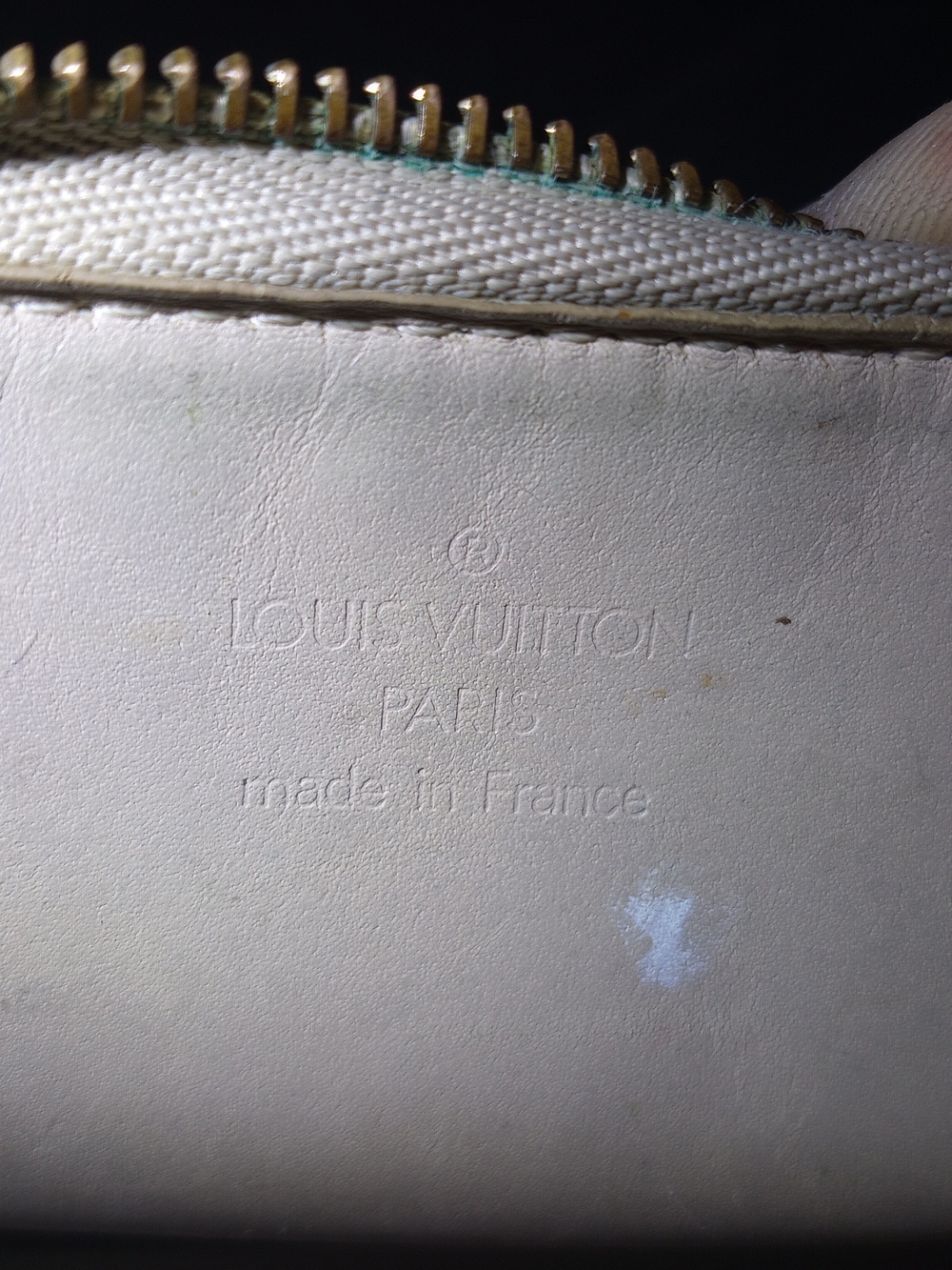 Vintage 2001 Louis Vuitton Monogram Vernis Lexington Pochette - Picture 9 of 10